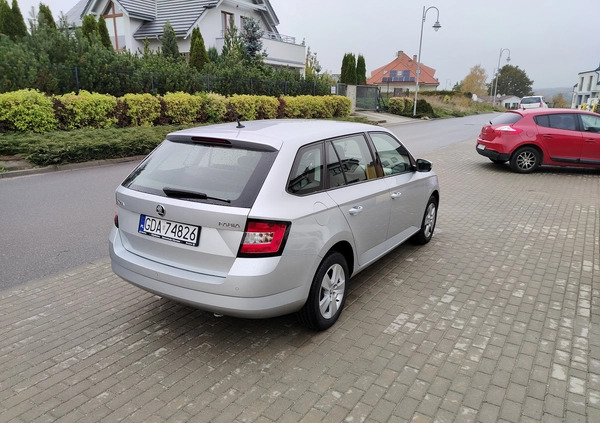Skoda Fabia cena 38500 przebieg: 164000, rok produkcji 2018 z Terespol małe 29